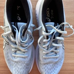 Asics, light blue and Black Athletic Shoes Gel Excite 8.5